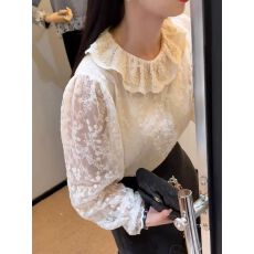 批发韩系<b class='q'>蕾丝</b>刺绣喇叭袖衬衫女甜美秋冬款减龄长袖宽松百搭<b class='q'>娃娃衫</b>上衣