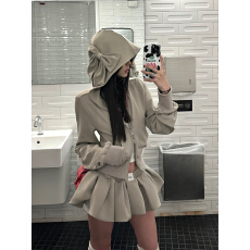 批发1/15 PM20:00上新 韩好甜WARDEN EDGE 卡其色蝴蝶结卫衣花苞短裙