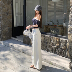 批发实拍开春新款米<b class='q'>白色</b>休闲宽松阔腿<b class='q'>牛仔裤</b>裤百搭垂感喇叭裤长裤加长