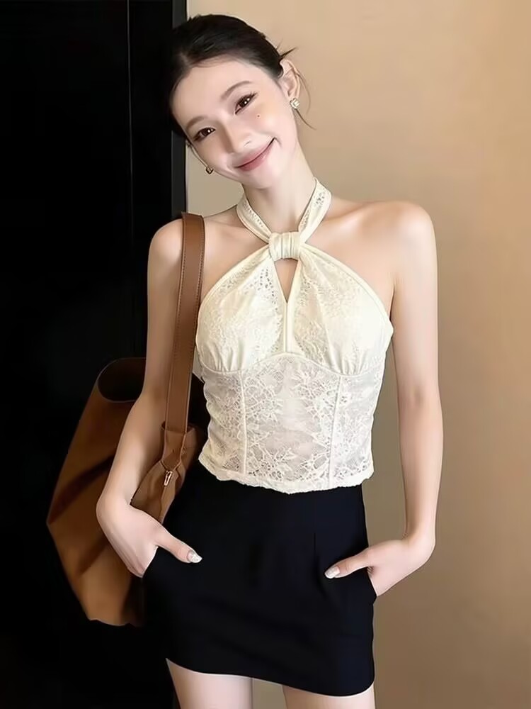 실사 남쪽 기름 고급 여성 의류 프랑스식 레이스 행침 목 캐미솔 인사이드 가져 가라. 봄 달콤한 핫걸 화이트 맨위