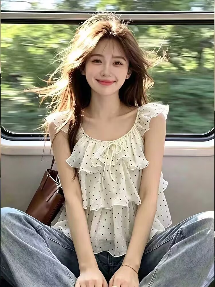 실사 여름 프랑스식 도트 무늬 레이스 캐미솔 외출용 민소매 고유 한 디자인 센스 Chic 맨위