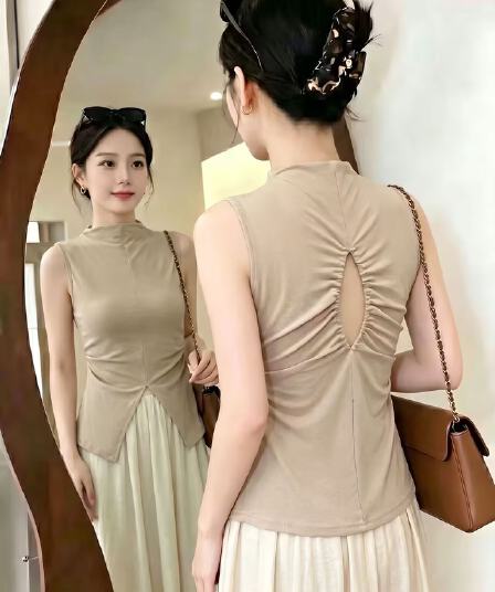실사 여름 섹시함 핫걸 펌프 Pleat 불규칙 디자인 센스 반하이넥 조끼 여성 홀로우 아웃 몸매 가꾸기 백리스 맨위