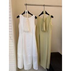 法式气质收腰无袖花苞背心连衣裙女2026新款气质蓬蓬A字长裙