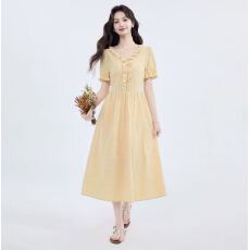 批发【粉彩风穿搭】2026<b class='q'>夏季</b>新款法式V领<b class='q'>连衣裙</b>显瘦<b class='q'>连衣裙</b>中长裙