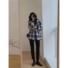 批发2025法式浪漫新款女装气质小香风上衣外套厚款冬季小众条纹格上衣