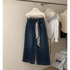 批发2025秋款韩版简约高腰显瘦<b class='q'>牛仔裤</b>女配丝巾宽松百搭<b class='q'>纯</b>色阔腿裤