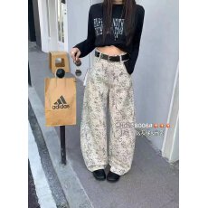 批发复古印花阔腿牛仔裤女2026春装新款宽松显瘦垂感宽松遮胯弯刀<b class='q'>裤子</b>