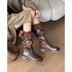 批发2025冬季时装靴新款休闲<b class='q'>简约</b>粗跟按扣中跟方头