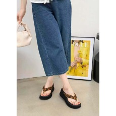 2026新款韩版厚底凉拖鞋女夏季外穿坡跟沙滩夹趾人字拖