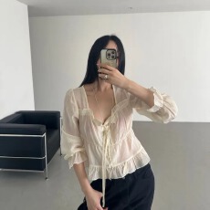 批发<b class='q'>韩版</b>百搭纯色浪漫温柔绑带<b class='q'>雪纺衫</b>木耳边微透长袖衬衫
