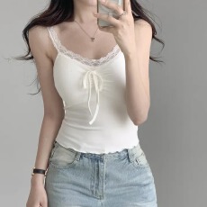 批发韩版带胸垫纯欲吊带<b class='q'>背心女</b>夏季蝴蝶结蕾丝肩带短款外穿上衣