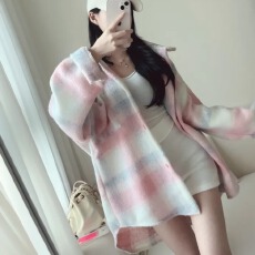 批发韩版设计感淡粉色格纹毛呢外套女新款高级感呢子长袖上衣