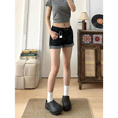 批发<b class='q'>大码</b>美式辣妹高腰性感超<b class='q'>短裤</b>热裤藏黑牛仔裤女设计感卷边<b class='q'>短裤</b>