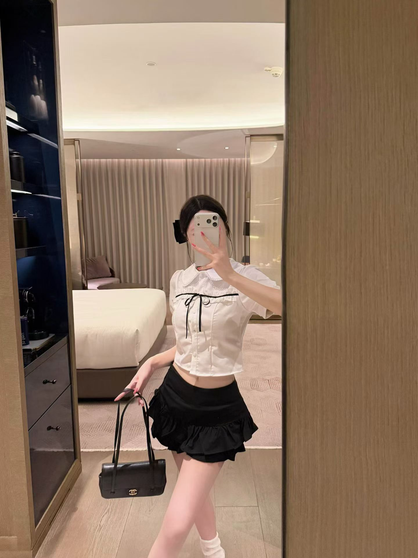 2026 여름 새로운 베이비 칼라 작은 샤넬 스타일 맨위 m 알파벳 자수 프릴 반 스커트 세트