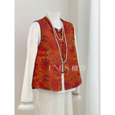 批发UNUS稚壹马年提花新中式国风马甲女圆领显瘦马夹外穿早春<b class='q'>女装</b>无袖