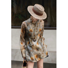 批发新中式国风真丝<b class='q'>欧根纱</b>衬衫女2026春季新款立领斜襟唐装微透上衣