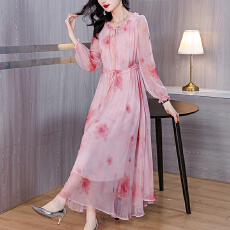 批发真丝<b class='q'>连衣裙</b>2026春夏新款女神高贵优雅气质裙沙滩高端精致桑蚕丝裙