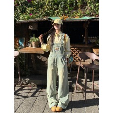 批发复古<b class='q'>童</b>趣风牛仔背带裤<b class='q'>女</b>2025新款设计感显瘦宽松慵懒风工装拖地裤