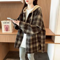 批发实拍原布格子2025秋季款后包领抖音质量连帽薄款<b class='q'>衬衫</b>中长款外套女