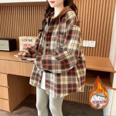 批发<b class='q'>实拍</b>原布格子呢子复真超加绒 后包领刺绣开衫撞色连帽中长款外套