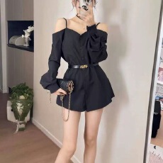 批发韩版一字肩吊带休闲长袖衬衫女装2025早秋新款高级感中长款衬衫<b class='q'>裙</b>