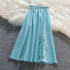 批发2025秋季新款日常可穿的新中式民国风绣花A字大摆改良百搭半身裙