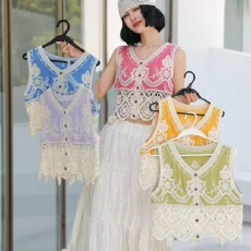 批发2026<b class='q'>夏</b>新民族风刺绣镂空勾花针织吊带背心洋气减龄短款马甲上衣