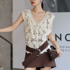 批发2026春季纯棉法式复古钩花镂空针织马甲背心女夏洋气无袖坎肩上衣