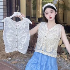 批发2026春夏新款棉质法式立体花朵刺绣背心女外穿V领叠穿无袖马甲