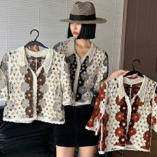 批发2026春夏新款翻领镂空钩花<b class='q'>欧美风</b>法式时尚提花网眼针织短袖上衣