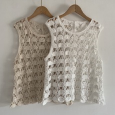 批发实拍 2026春夏新款纯棉法式辣妹镂空钩花钉珠V领针织叠穿马甲背心