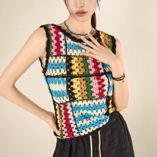 批发2026夏季新款多巴胺彩色钩针编织背心女无袖拼接镂空针织衫上衣