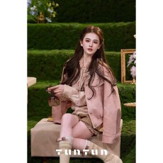 批发吞吞TUNT春夏【落樱】甜飒小<b class='q'>皮衣</b> 珠光压花手工钉珠短<b class='q'>外套</b>