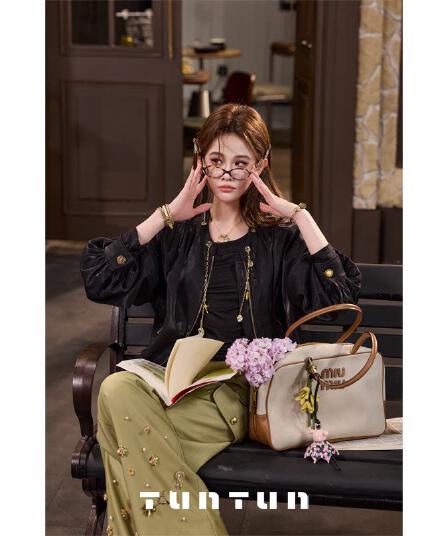 삼키기 tunt 봄 여름 여행하다 기분 로우 프로파일 비싼 차가운 바람의 소리 검정색 깃발 금속 체인 짧은 외투