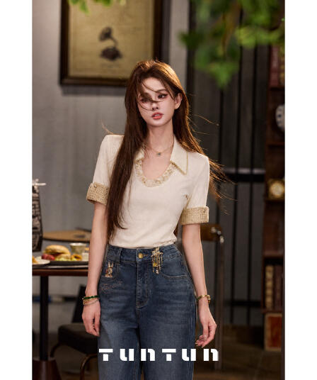 삼키기 tunt 봄 여름 느낌 레이 작은 샤넬 스타일 질감 u 종류 구슬 조각 폴로 칼라 긍정적 인 어깨 반팔 니트 티셔츠