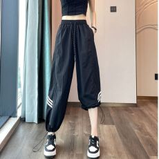 批发白色冰丝<b class='q'>运动裤</b>女夏季薄款小个子松紧腰束脚阔腿裤美式速干工装裤