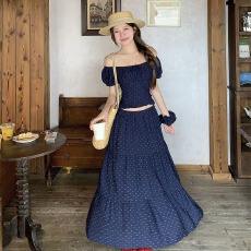 批发实拍实价~ 法式波点方领泡泡袖短款上衣收腰显瘦半身裙两件套