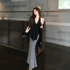 批发实拍实价~氛围美神纯欲挂脖吊带<b class='q'>开衫</b>上衣+高腰包臀鱼尾半裙三件套
