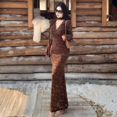 批发实拍实价~ 法式减龄V领系带收腰设计感修身显瘦包臀长袖连衣裙女