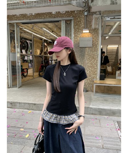 실사 정가 여름 한국 스타일 달콤한 핫걸 체크무늬 패치워크 치마 몸매 가꾸기 라운드 넥 슬림해 보이는 반팔 티셔츠 맨위 여성