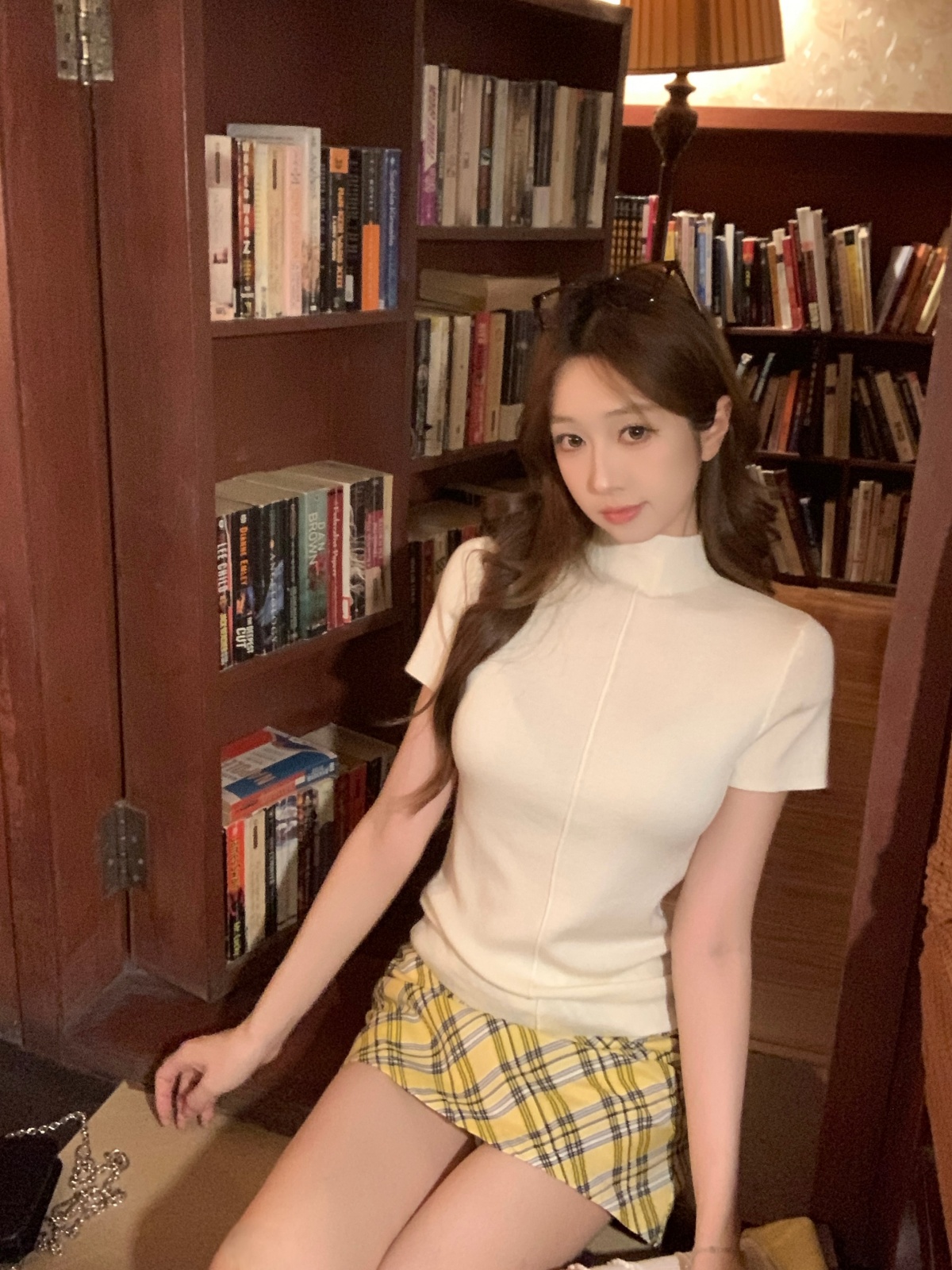 실사 정가 여름 한국 스타일 몸매 가꾸기 반하이넥 생선뼈 슬림해 보이는 단색 다용도 니트 스웨터 반팔 맨위