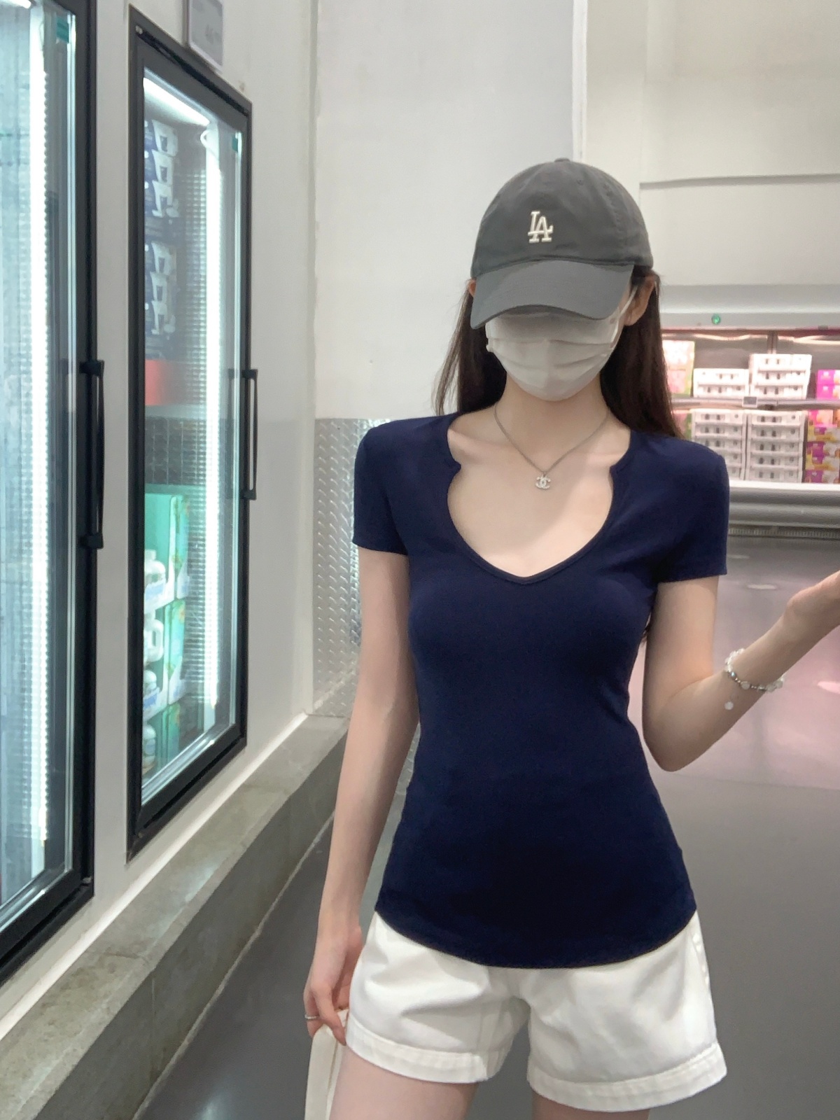 실사 정가 여름 한국 스타일 순수한 욕망 바람 u 칼라 품격 다용도 몸매 가꾸기 슬림해 보이는 반팔 티셔츠 맨위