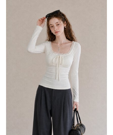 가을 새로운 달콤함 연령 감소 화이트 광장 칼라 t 셔츠 여성 몸매 가꾸기 슬림해 보이는 레이스 레이스 펌프 로프 긴팔 맨위