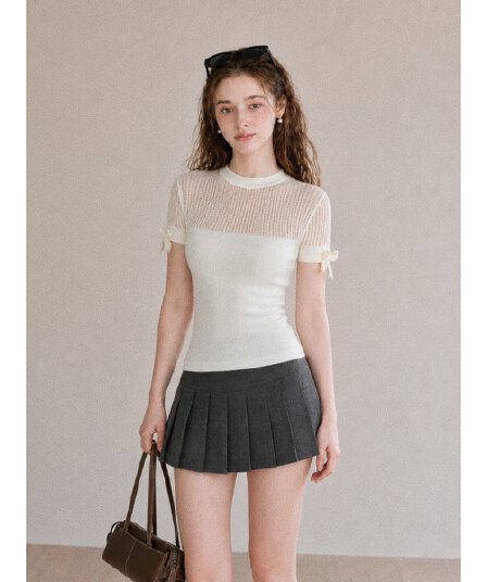 여름 새로운 한 부서 소녀 바람 라운드 넥 여성 몸매 가꾸기 슬림해 보이는 홀로우 아웃 패치워크 나비 매듭 반팔 니트 스웨터 맨위