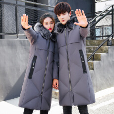 批发跨境新款<b class='q'>羽绒服</b><b class='q'>男</b>女情侣中长款真毛领白鸭绒过膝加长款主推<b class='q'>羽绒服</b>