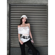 批发实拍实价一字肩<b class='q'>罩衫</b>腰头切割拼接字母印花打底上衣<b class='q'>比基尼</b>两件套装