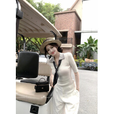 批发实拍实价  针织衫女春季穿搭韩系短款上衣<b class='q'>修身</b>v领假两件毛衣