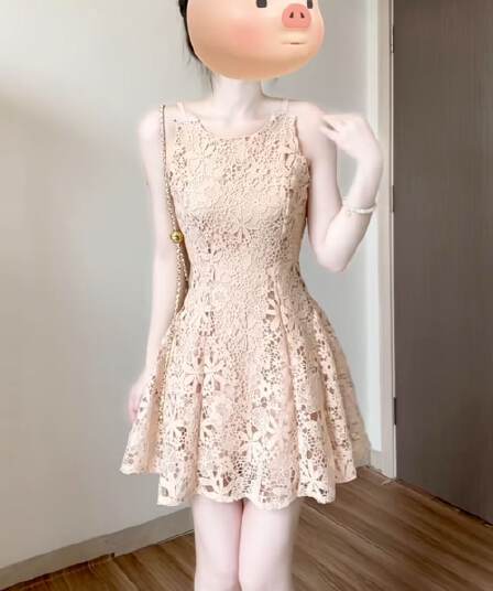프랑스식 부드러운 바람 홀로우 아웃 레이스 민소매 슬립 드레스 여름 새로운 패션 허리 수축 한 마디 퍼프 스커트 여성