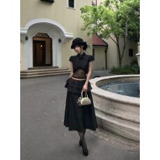 批发法式甜酷气质黑色减龄<b class='q'>蕾丝</b>抹胸上衣短款外套高腰蛋糕长裙三件套女