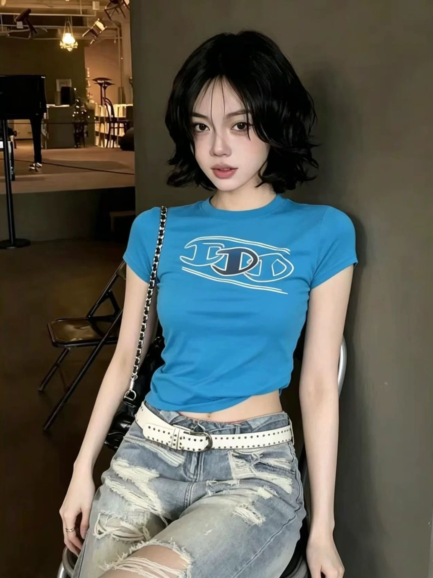 몸매 가꾸기 슬림해 보이는 반팔 티셔츠 여성 인쇄 꽃
